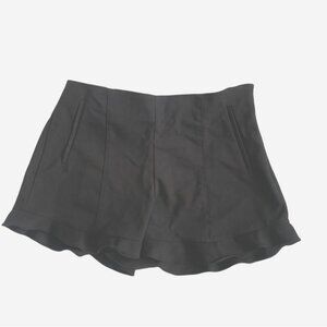 1. State Womens Black Ruffle Hem Shorts Size 10 VGC